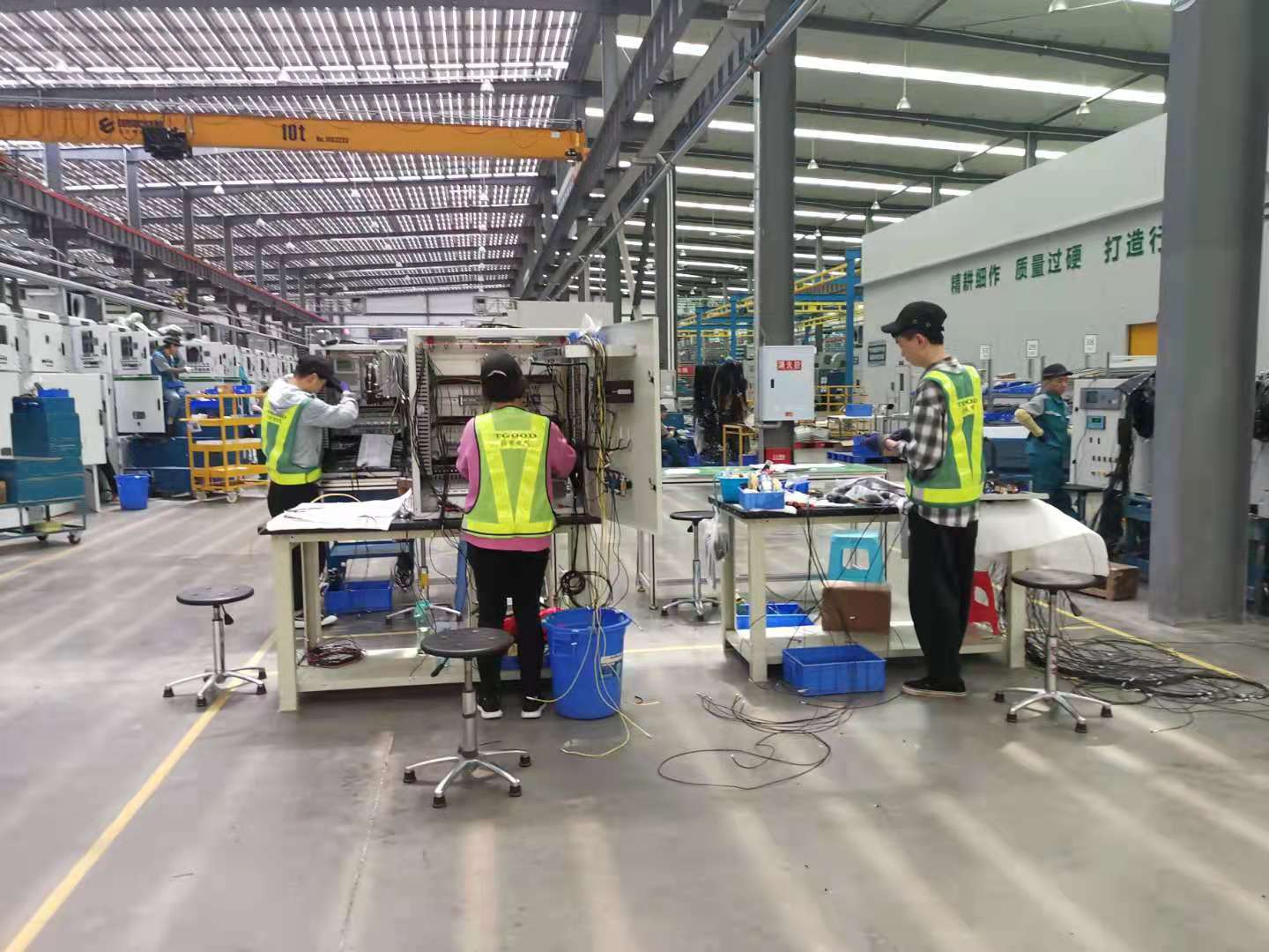 劳务人员上岗中