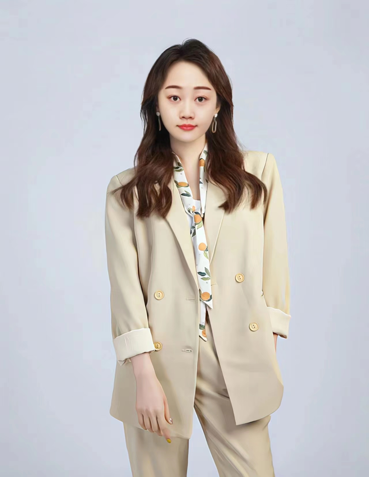 海帝，总经办助理，负责总经办的日常事务，招投标管理，项目监督指导，监督及服务提升，处理投诉及提供专业化方案等。